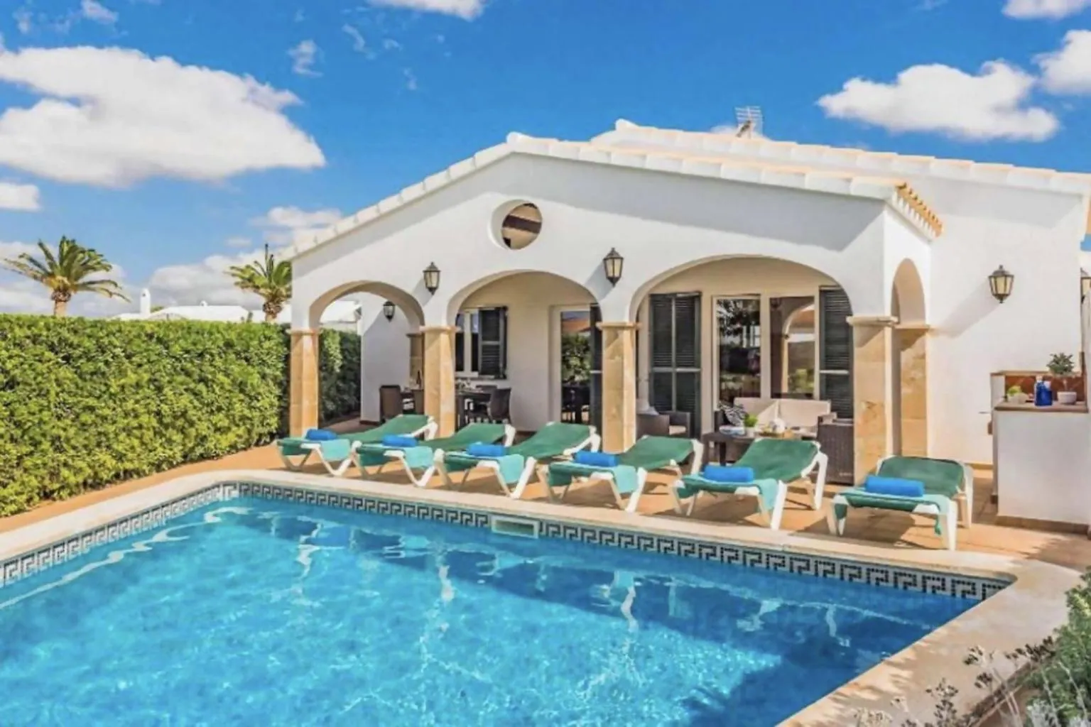 Villa Viola Bosch Menorca 칼란 보쉬